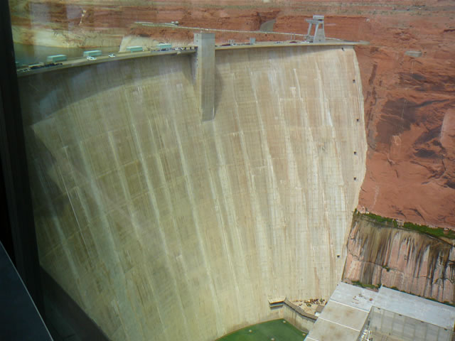 images/H-Glen Canyon Dam (2).jpg